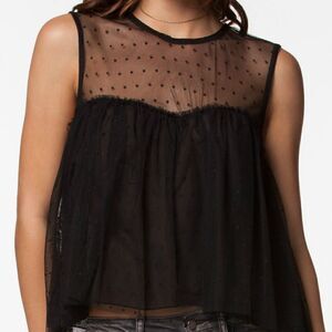 NWT! Rossmore by PPLA Royale Woven Top